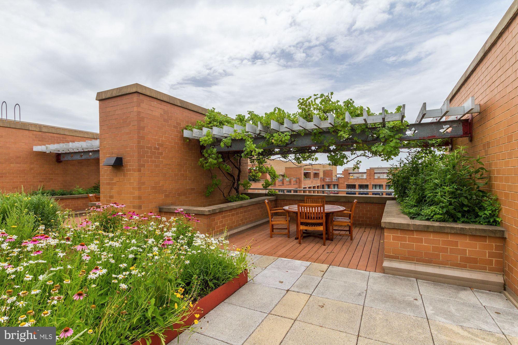 616 E Street Northwest, Unit 1154 Washington, DC 20004 - Photo 24 of 28