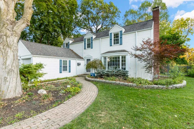 $485,000 | 1637 Rainbow Bend Boulevard, Elkhart, IN 46514