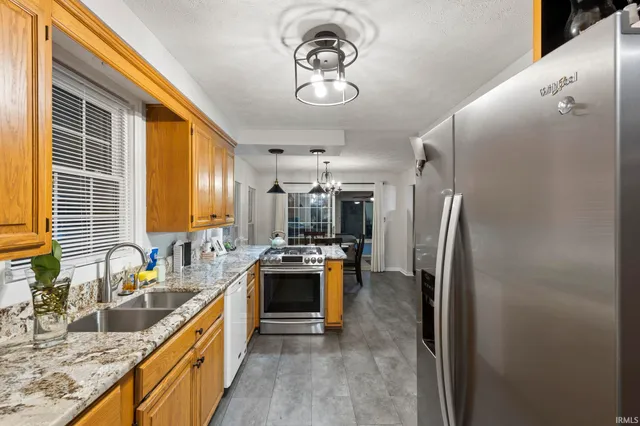 $405,000 | 1637 Rainbow Bend Boulevard, Elkhart, IN 46514