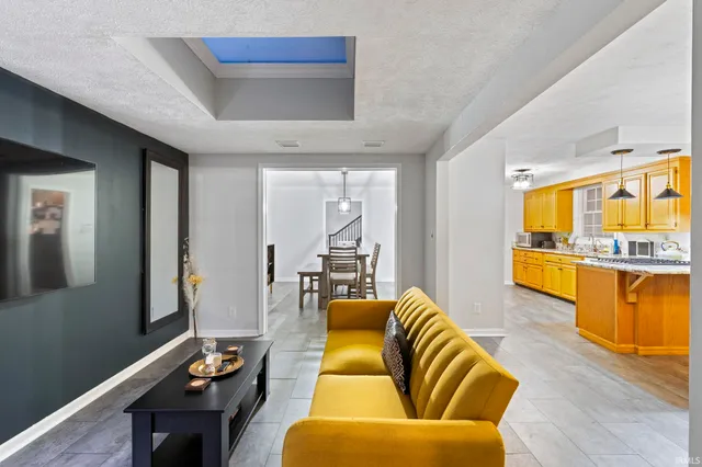 $405,000 | 1637 Rainbow Bend Boulevard, Elkhart, IN 46514