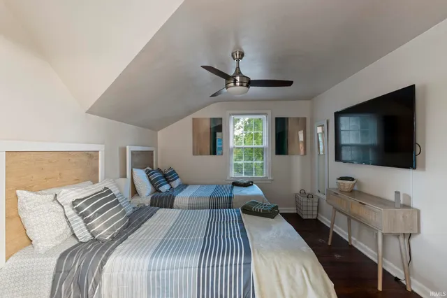 $405,000 | 1637 Rainbow Bend Boulevard, Elkhart, IN 46514