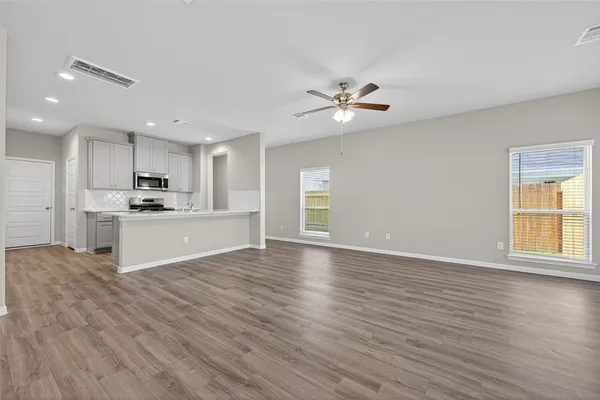$259,990 | 343 Emerald Thicket Lane, Huffman, TX 77336