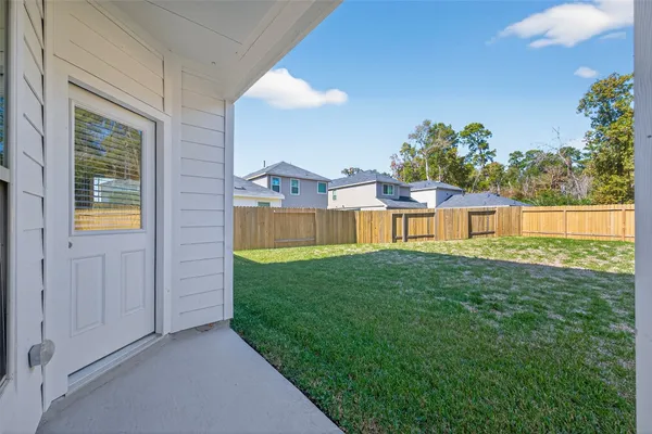 $259,990 | 343 Emerald Thicket Lane, Huffman, TX 77336