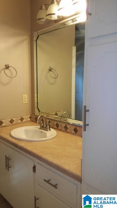 509 Hill Park Road Gardendale, AL 35071 - Photo 6 of 17