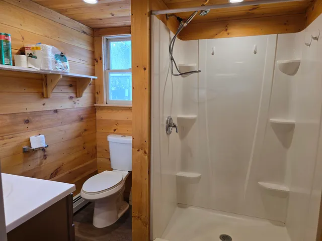 $2,000 | 147-9 Laurel Street, Newport, NH 03773