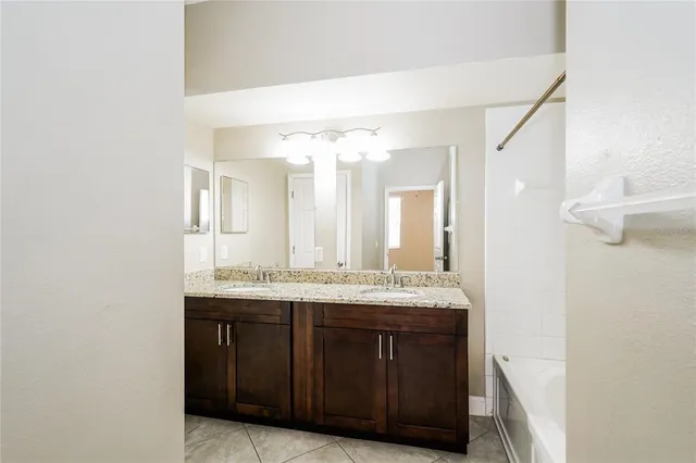 $349,000 | 3213 Summer Cruise Drive, Valrico, FL 33594