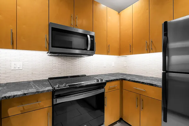 $1,600 | 216 West 17th Street, Chattanooga, TN 37408