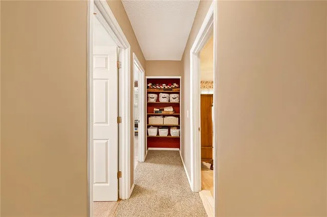 $320,000 | 2704 Northeast 67th Place, Kansas City, MO 64119