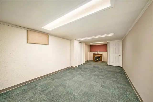 $320,000 | 2704 Northeast 67th Place, Kansas City, MO 64119