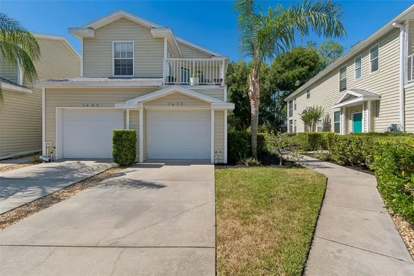 $250,000 | 1633 Hammocks Avenue, Unit 1633, Lutz, FL 33549