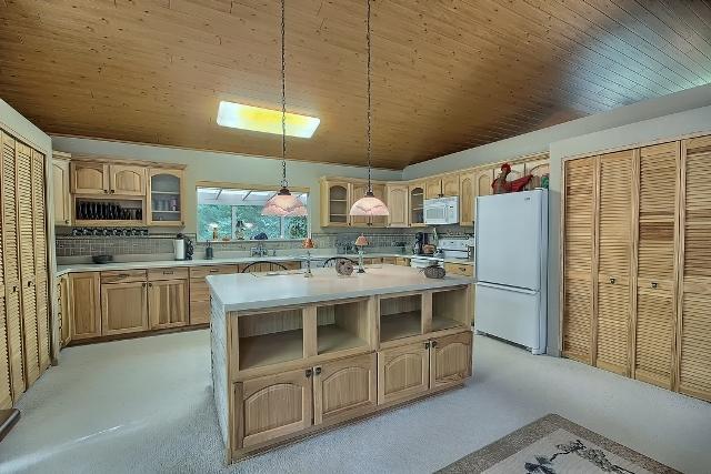 7434 Stout Road Circleville, OH 43113 - Photo 16 of 40 Gallery Image 16