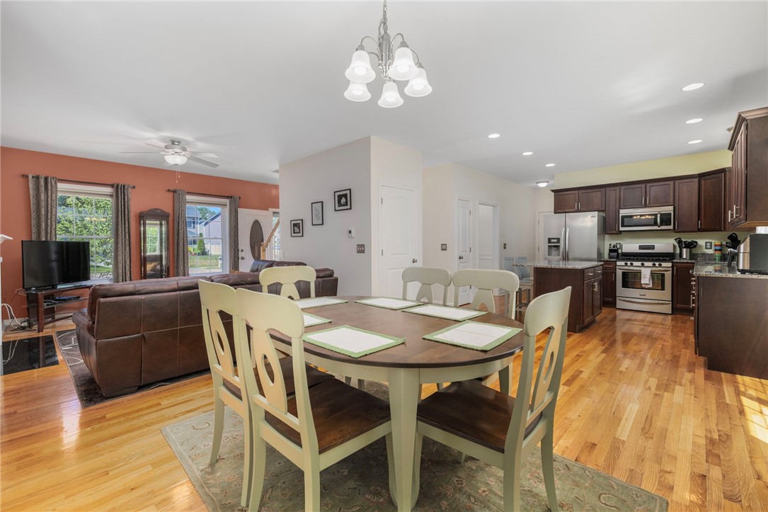 78 Ginger Trail Coventry, RI 02816 - Photo 18 of 48