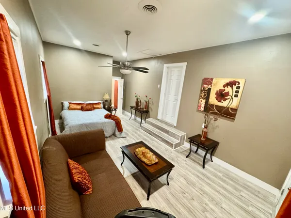 $145,500 | 223 2nd Avenue, Vicksburg, MS 39183