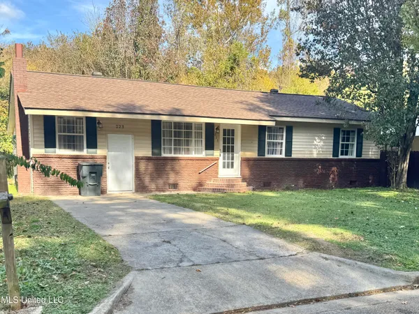 $145,500 | 223 2nd Avenue, Vicksburg, MS 39183