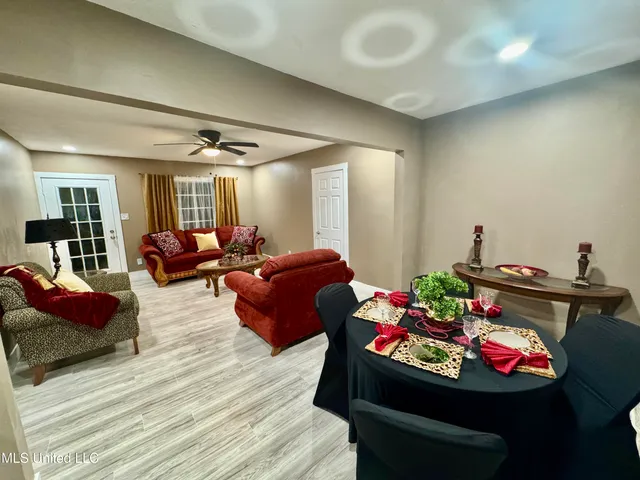 $145,500 | 223 2nd Avenue, Vicksburg, MS 39183