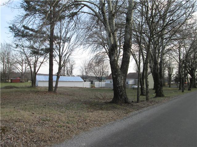 3548 Flewellyn Road Springfield, TN 37172 - Photo 8 of 9 a view of outdoor space with trees