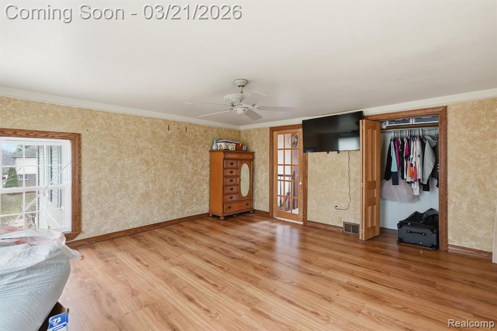 49777 Card Road Macomb, MI 48044 - Photo 9 of 18