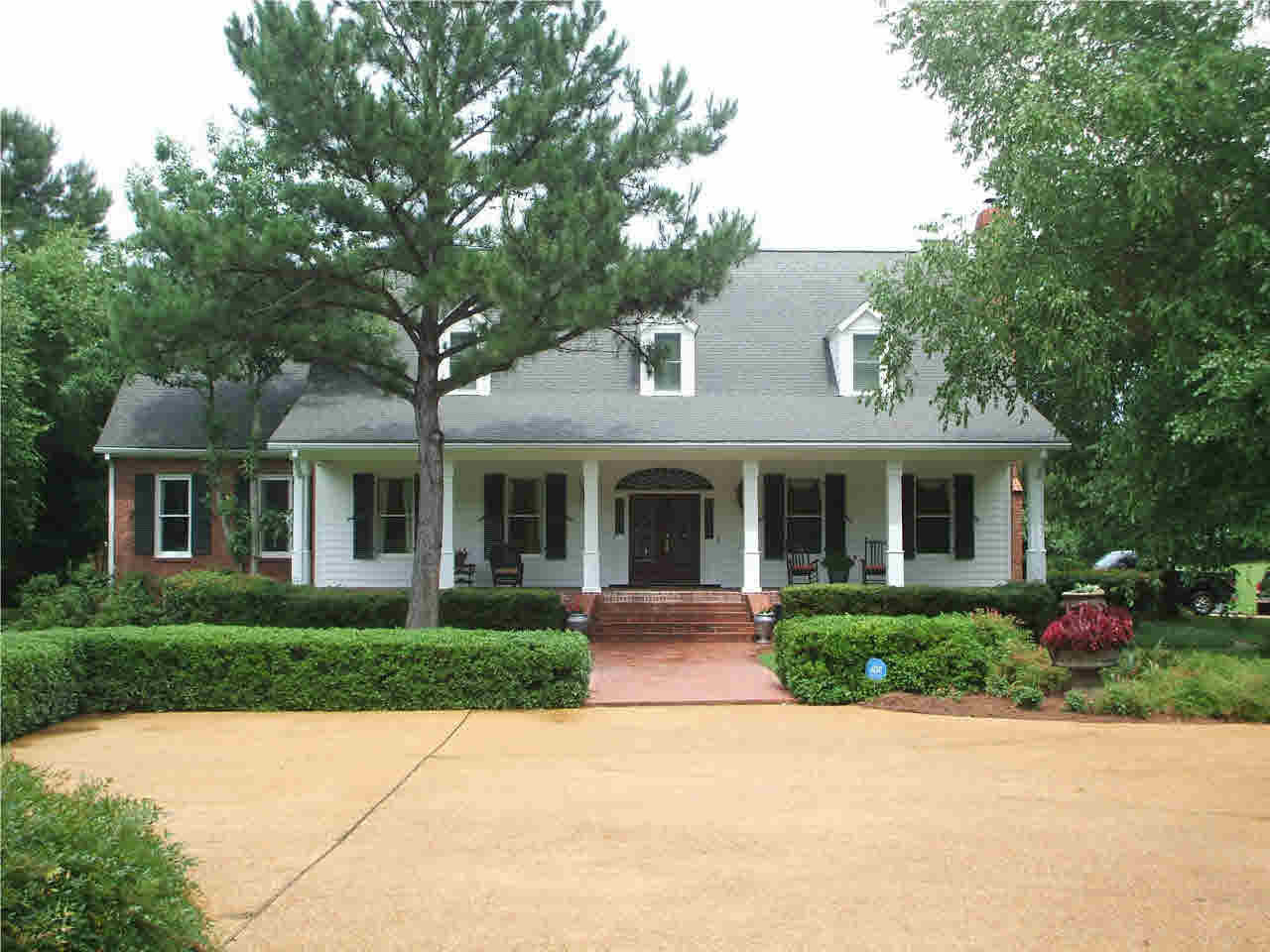 154 Rolling Meadows Road Ridgeland, MS 39157 - Photo 1 of 25 Front view of 154 Rolling Meadows Road