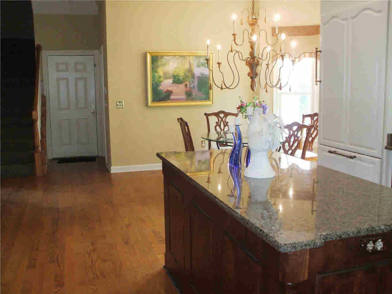 154 Rolling Meadows Road Ridgeland, MS 39157 - Photo 11 of 25 Breakfast Area and Island