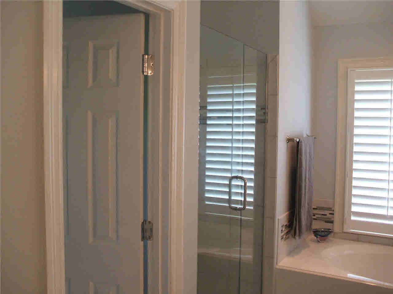 154 Rolling Meadows Road Ridgeland, MS 39157 - Photo 14 of 25 Master Suite Separate Shower