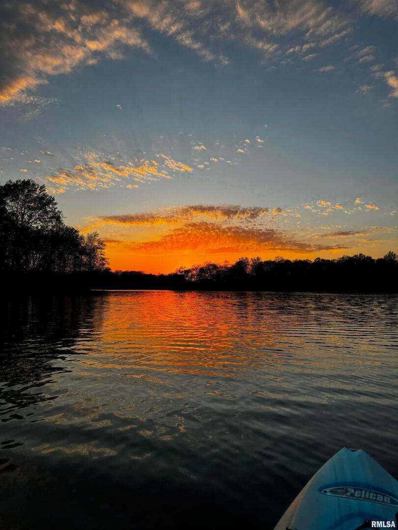 15316 Lake Point Drive Benton, IL 62812 - Photo 54 of 58 a view of an ocean from a balcony