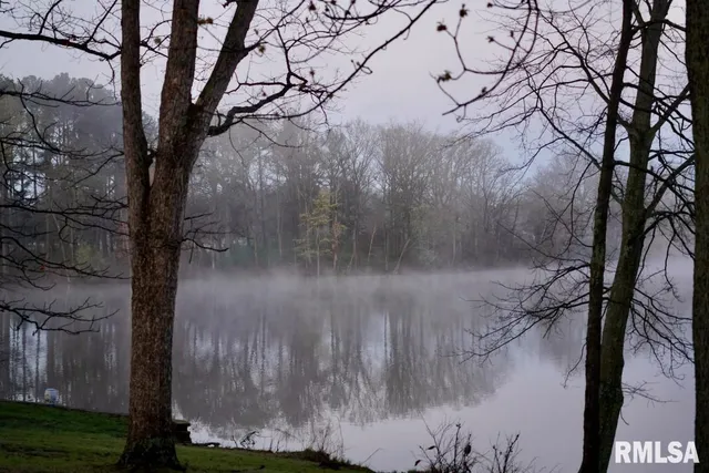 $360,000 | 15316 Lake Point Drive, Benton, IL 62812