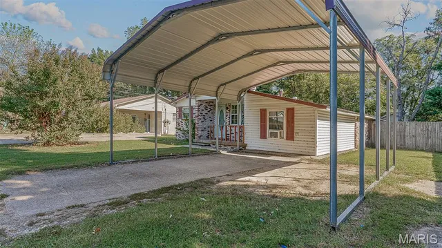 $128,000 | 1918 Lynndale Street, Kennett, MO 63857