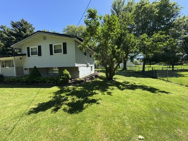 2052 North Vassar Road Davison, MI 48423 - Photo 2 of 28