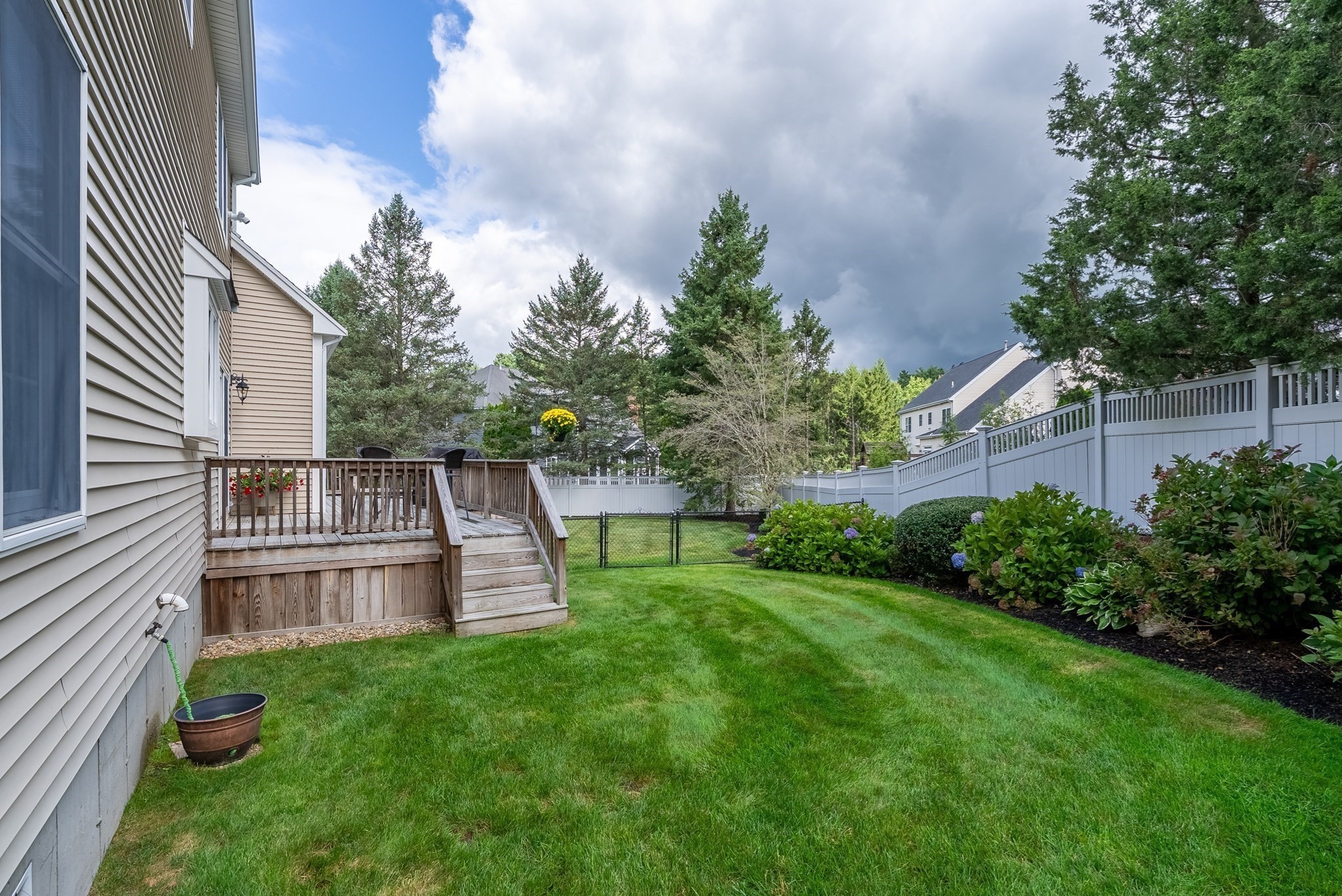 16 Ridgeview Lane Mansfield, MA 02048 - Photo 35 of 42 Gallery Image 35
