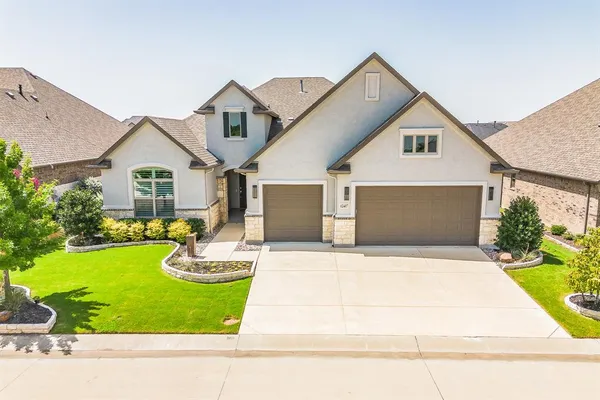 $1,100,000 | 12417 Blue Granite Drive, Denton, TX 76207