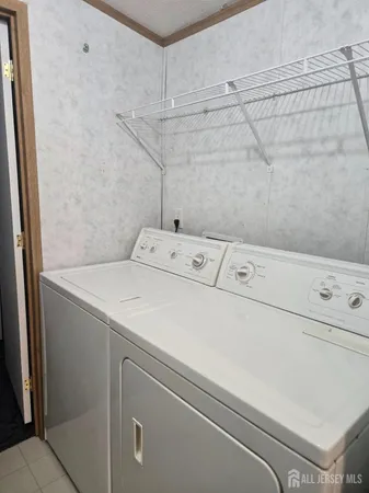 $100,000 | 8 3rd Street, Avenel, NJ 07001