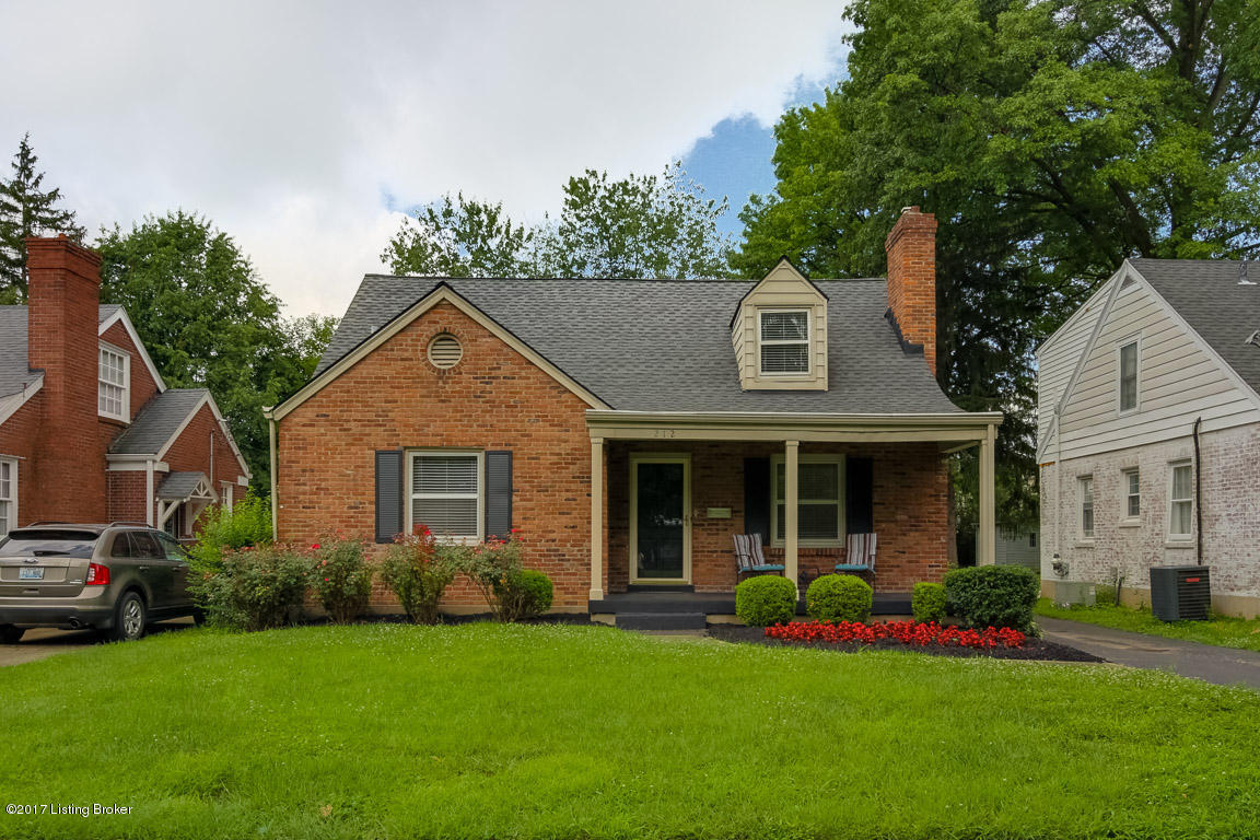 212 Ridgeway Avenue Louisville, KY 40207 - Photo 4 of 35 0002HDR