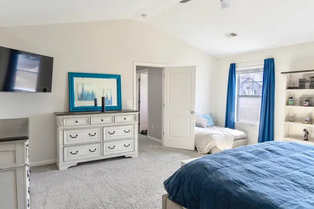 $375,000 | 105 Viewmont Drive, Duncan, SC 29334