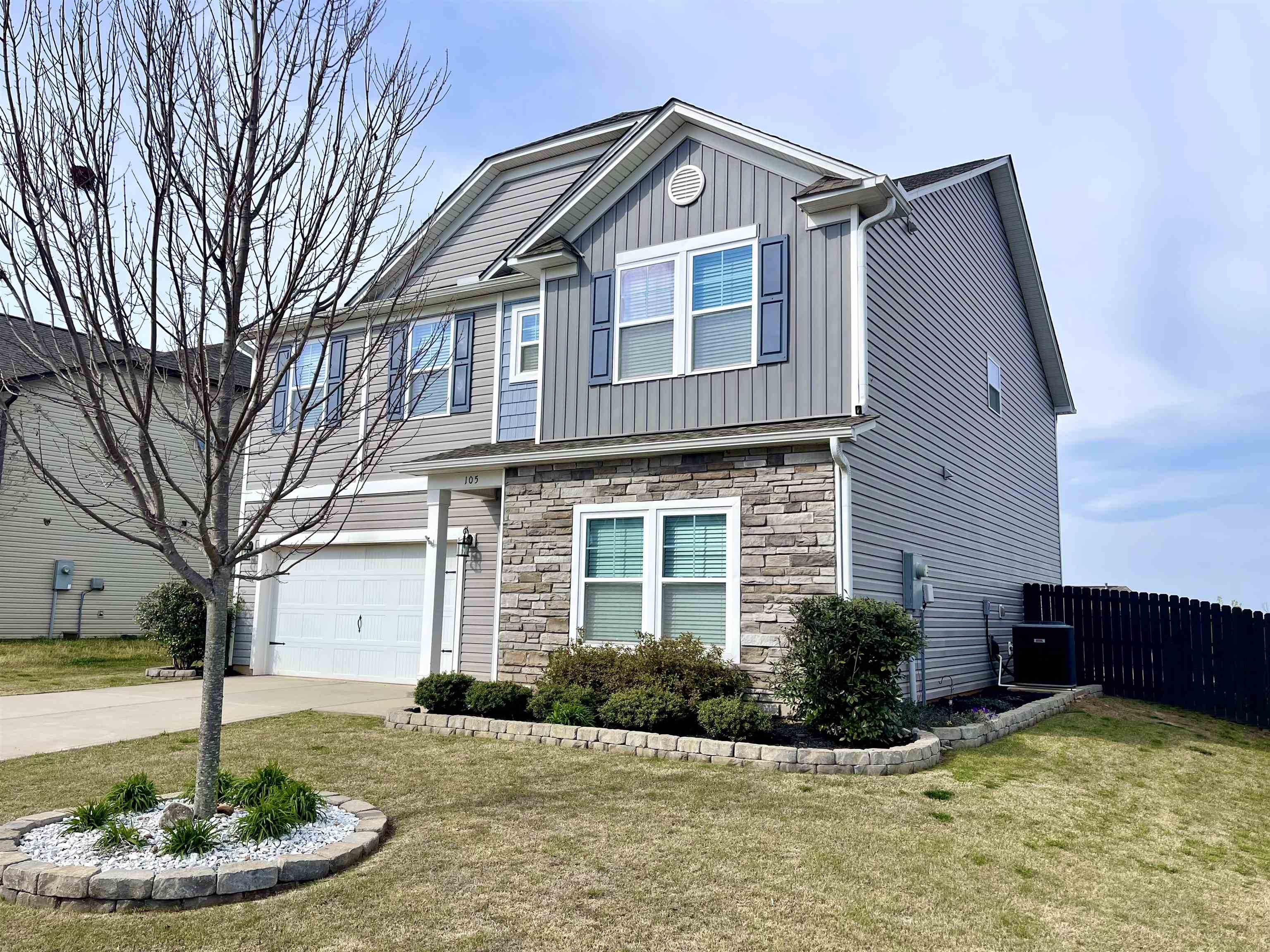 105 Viewmont Drive Duncan, SC 29334 - Photo 2 of 38