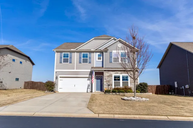 $375,000 | 105 Viewmont Drive, Duncan, SC 29334
