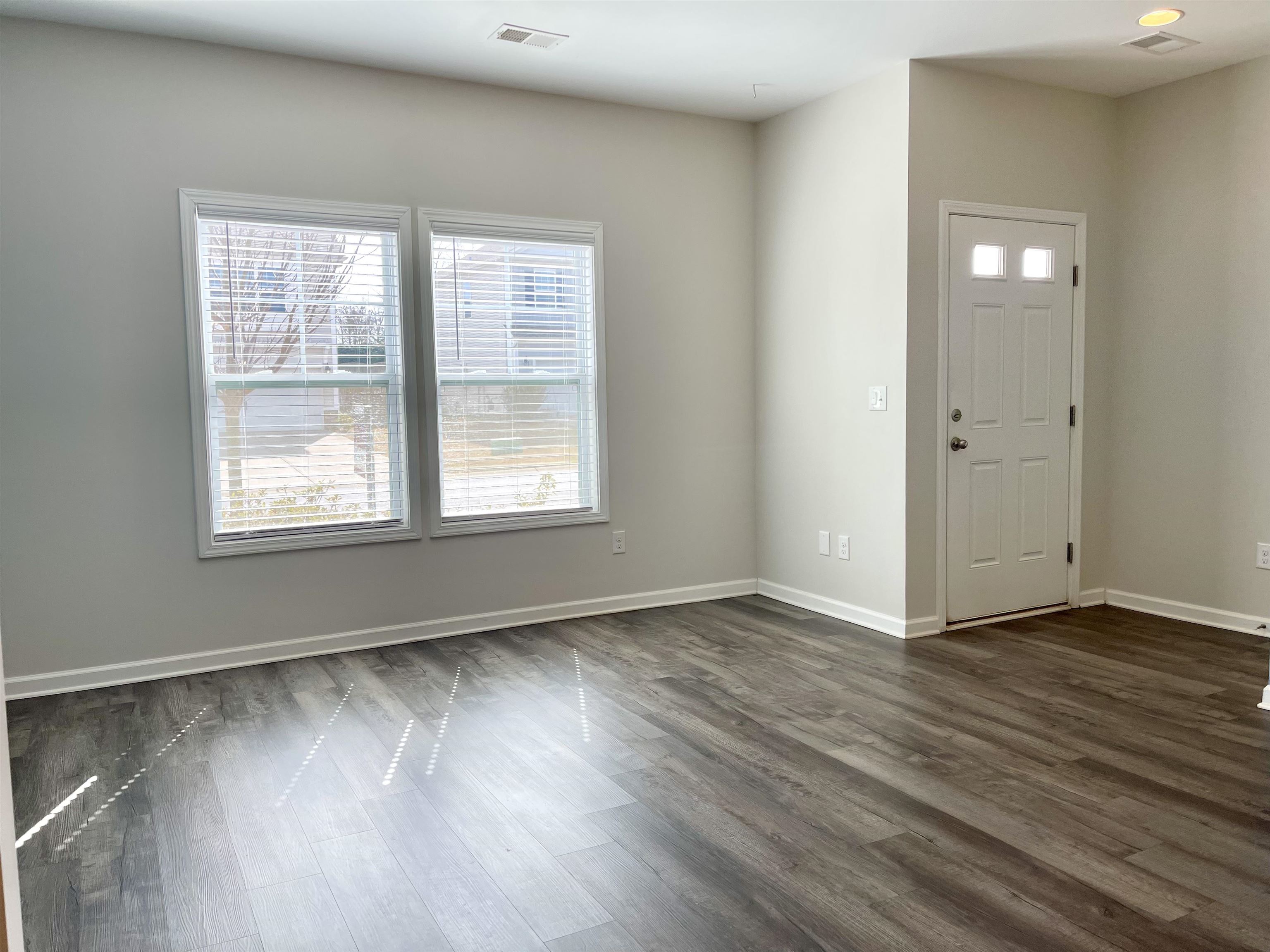 105 Viewmont Drive Duncan, SC 29334 - Photo 6 of 38