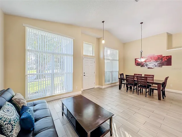 $585,000 | 9244 Beaver Cove, Apopka, FL 32703