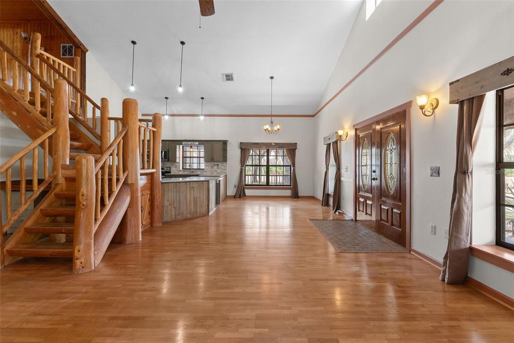 17620 North Poyner Road Polk City, FL 33868 - Photo 14 of 46