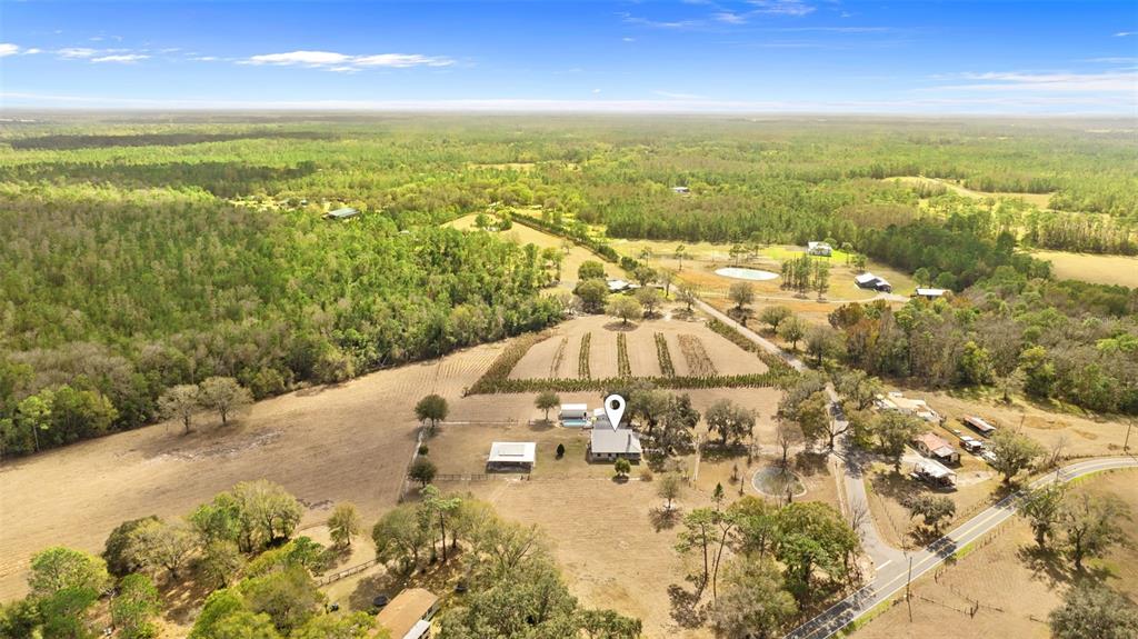 17620 North Poyner Road Polk City, FL 33868 - Photo 40 of 46 a view of an ocean from a balcony