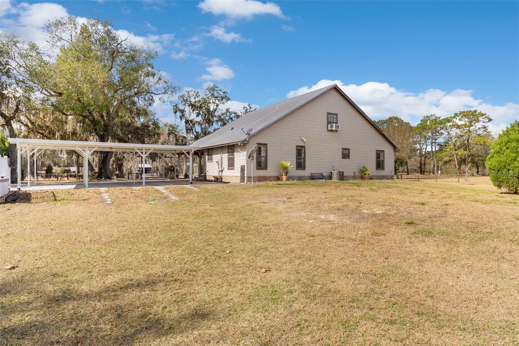 17620 North Poyner Road Polk City, FL 33868 - Photo 5 of 46