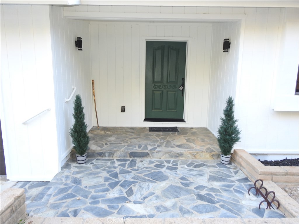 5041 Pine Ridge Avenue Julian, CA 92036 - Photo 2 of 54 Gallery Image 2
