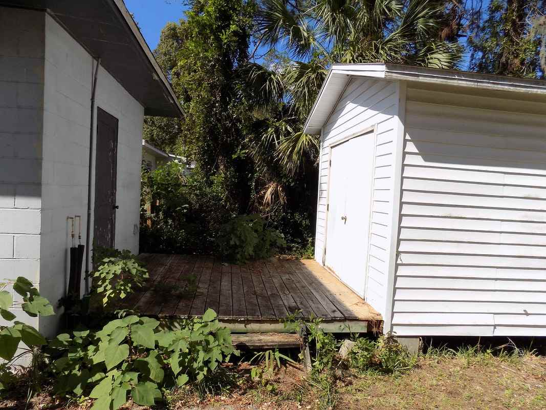 112 Magnolia Road Perry, FL 32348 - Photo 3 of 33