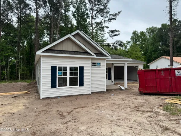 $262,900 | 1749 Walnut Run Drive, Deep Run, NC 28525