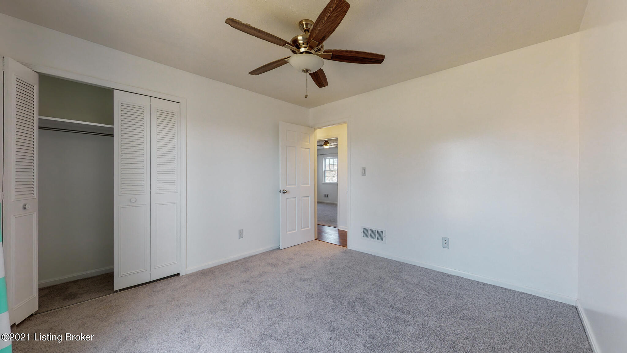 4209 San Marcos Road Louisville, KY 40299 - Photo 31 of 42 4209 San Marcos Rd Louisville KY 40299-2