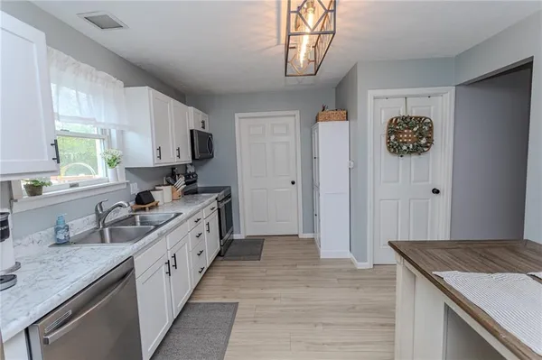 $299,000 | 115 General Drive, Uniontown, PA 15401