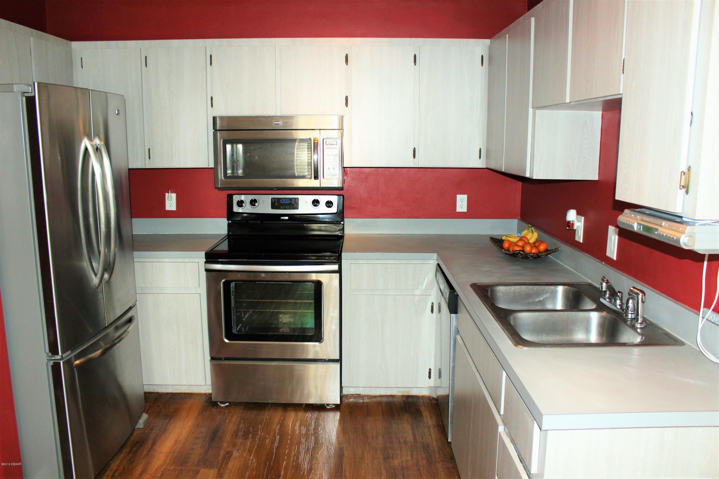 3035 Unity Tree Drive Edgewater, FL 32141 - Photo 3 of 22 IMG_5690