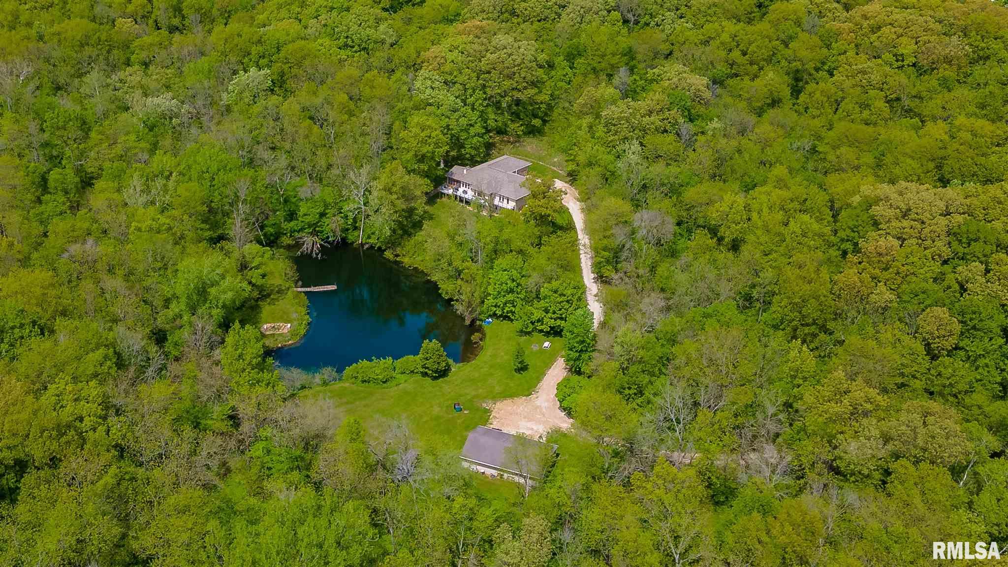 2016 Geneva Hills Road Muscatine, IA 52761 - Photo 1 of 49 Gallery Image 1