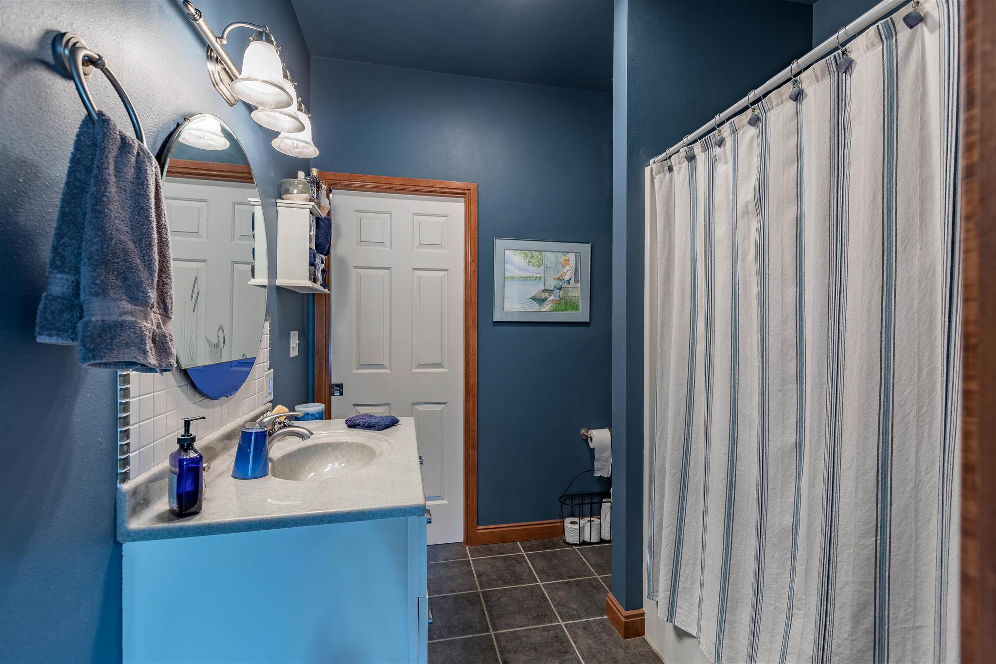 2016 Geneva Hills Road Muscatine, IA 52761 - Photo 21 of 49 Gallery Image 21