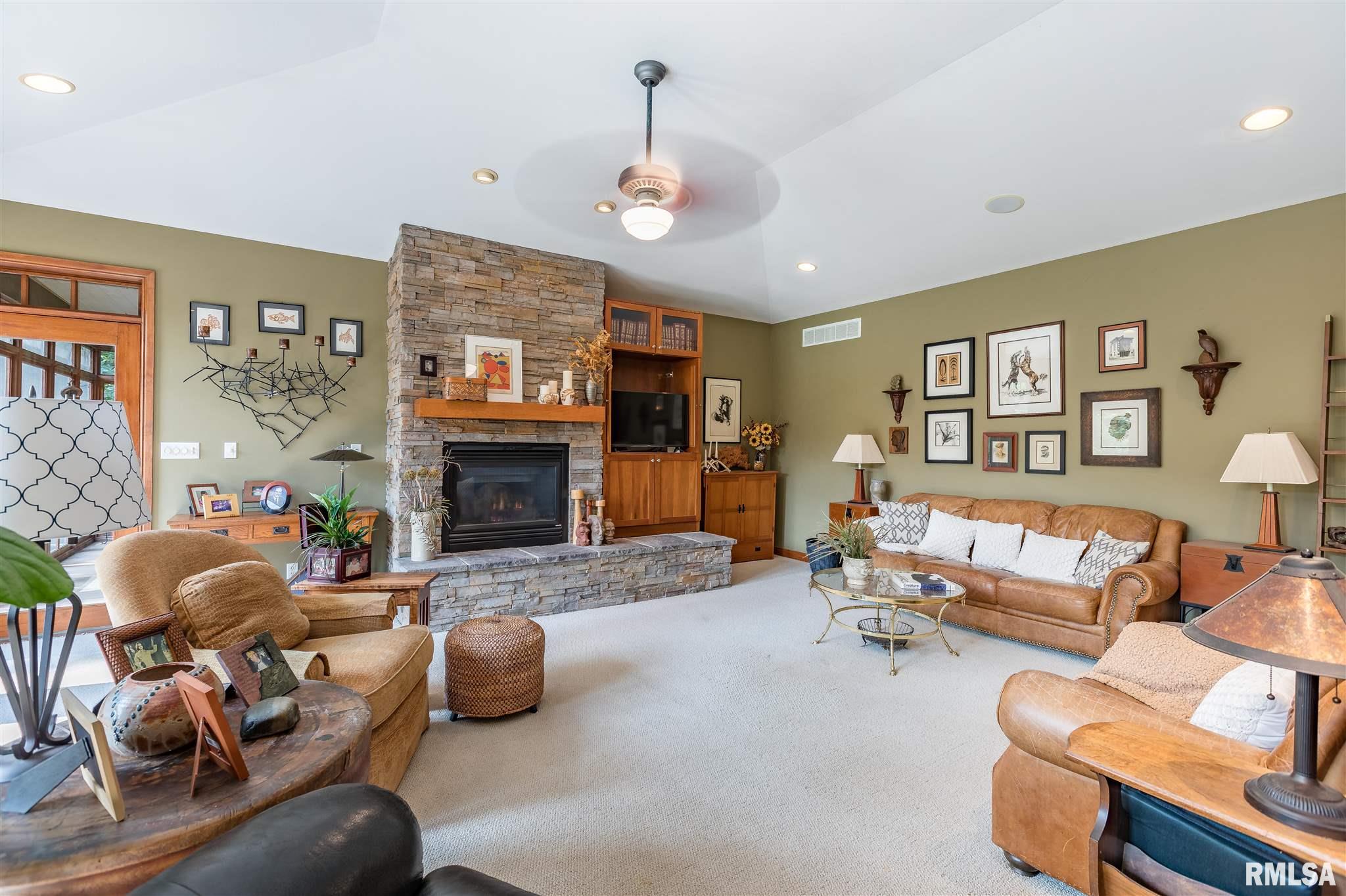 2016 Geneva Hills Road Muscatine, IA 52761 - Photo 32 of 49 Gallery Image 32