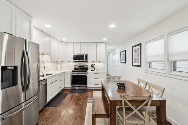 $2,480 | 3008 North Spaulding Avenue, Chicago, IL 60618